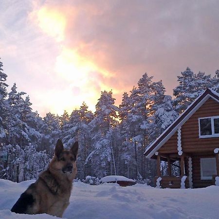 Naroch Guest House Exterior foto